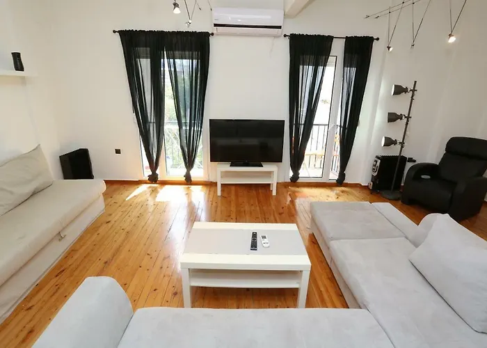 Saint Dimitris Luxury Apartment